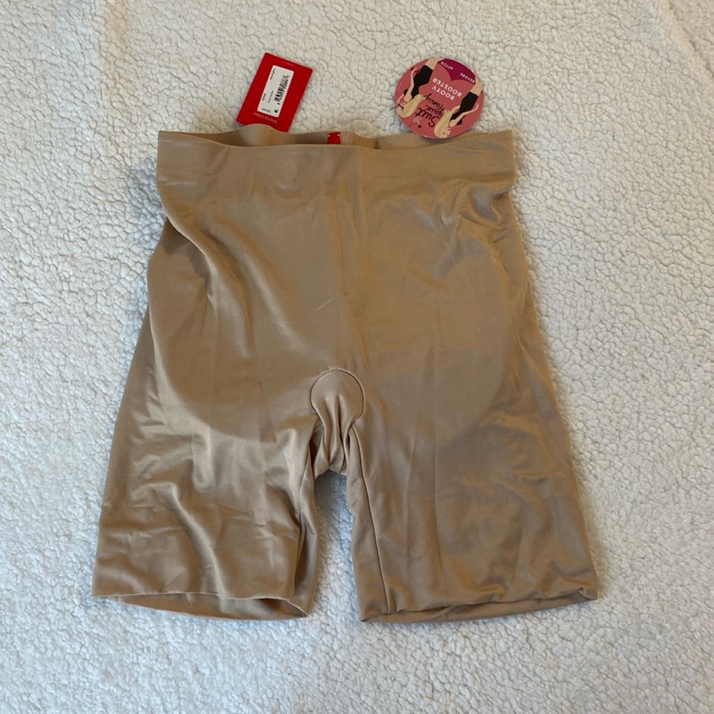 SPANX Suit Your Fancy Booty Booster Mid-Thigh